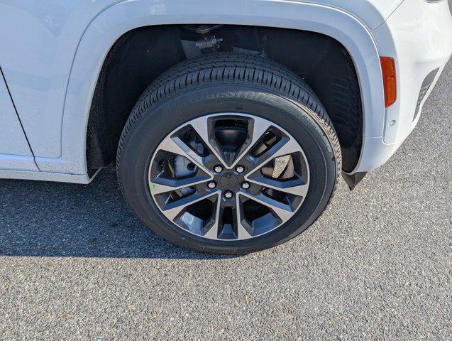 2025 Jeep Grand Cherokee GRAND CHEROKEE OVERLAND 4X4