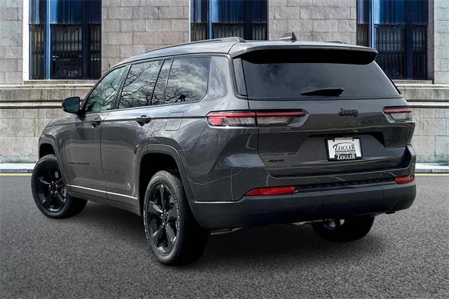 2025 Jeep Grand Cherokee GRAND CHEROKEE L ALTITUDE X 4X4
