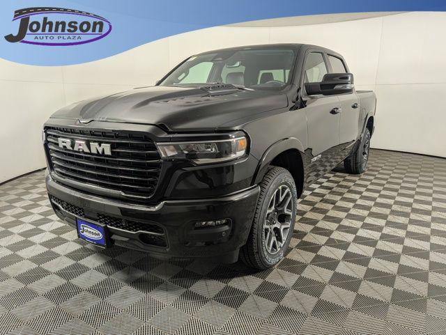 2025 RAM Ram 1500 RAM 1500 LARAMIE CREW CAB 4X4 57 BOX