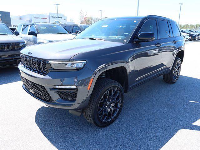 2025 Jeep Grand Cherokee GRAND CHEROKEE SUMMIT RESERVE 4X4