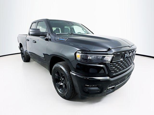 2025 RAM Ram 1500 RAM 1500 TRADESMAN QUAD CAB 4X2 64 BOX
