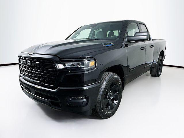 2025 RAM Ram 1500 RAM 1500 TRADESMAN QUAD CAB 4X2 64 BOX