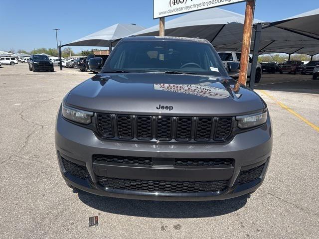 2025 Jeep Grand Cherokee GRAND CHEROKEE L ALTITUDE 4X2