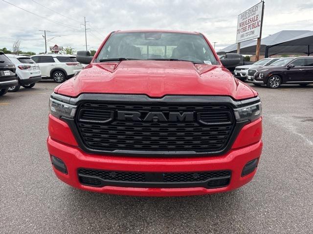 2025 RAM Ram 1500 RAM 1500 TRADESMAN CREW CAB 4X2 57 BOX