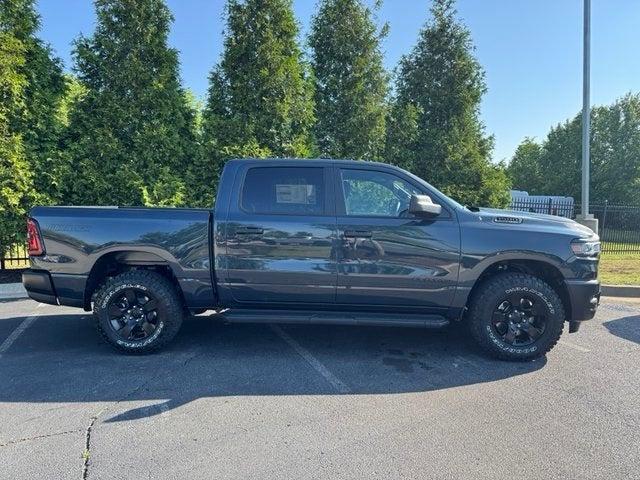 2025 RAM Ram 1500 RAM 1500 WARLOCK CREW CAB 4X4 57 BOX