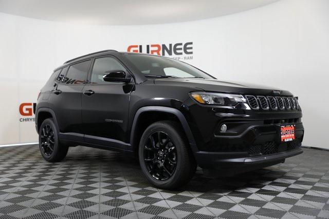 2025 Jeep Compass COMPASS LATITUDE 4X4