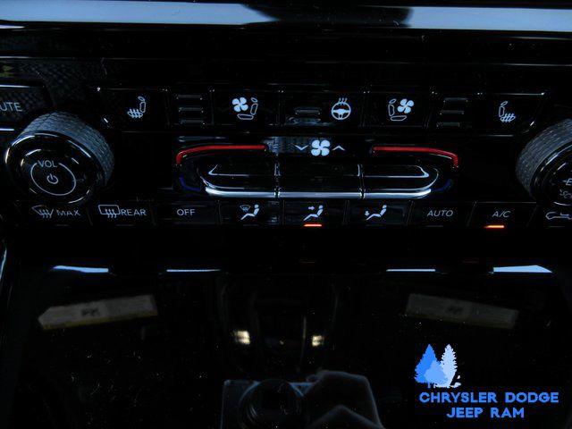 2025 Jeep Grand Cherokee Overland 4x4