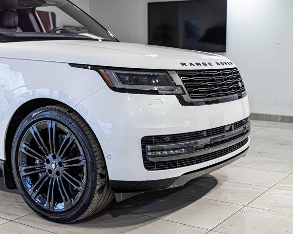 2023 Land Rover Range Rover P530 SE