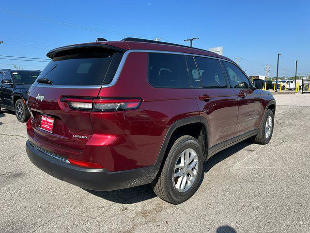 2025 Jeep Grand Cherokee GRAND CHEROKEE L LAREDO X 4X4