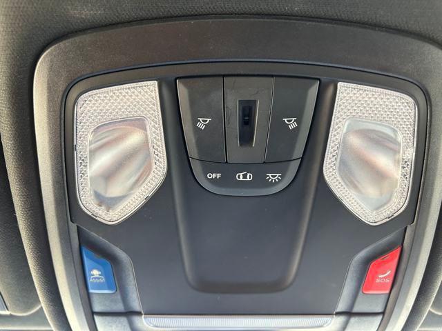 2023 Ram 3500 Big Horn Crew Cab 4x4 8' Box