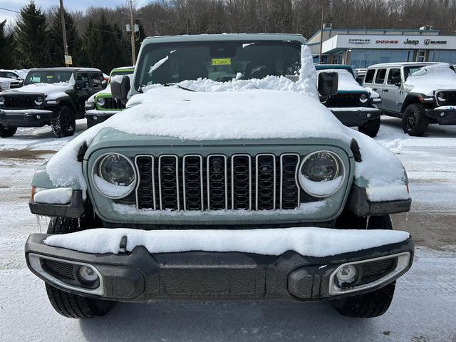 2024 Jeep Wrangler WRANGLER 4-DOOR SAHARA