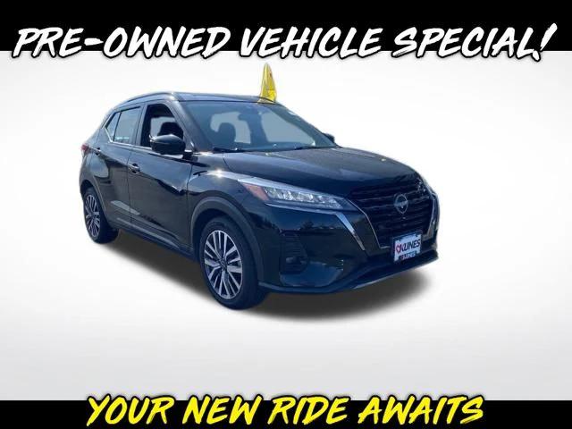 2022 Nissan Kicks SR Xtronic CVT