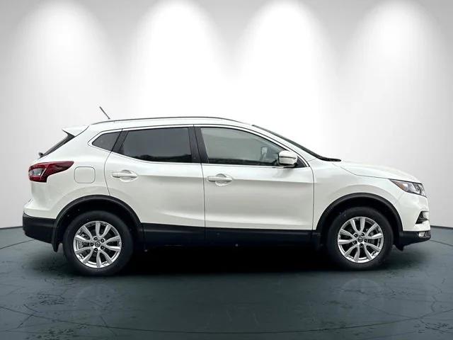 2021 Nissan Rogue Sport SV FWD Xtronic CVT