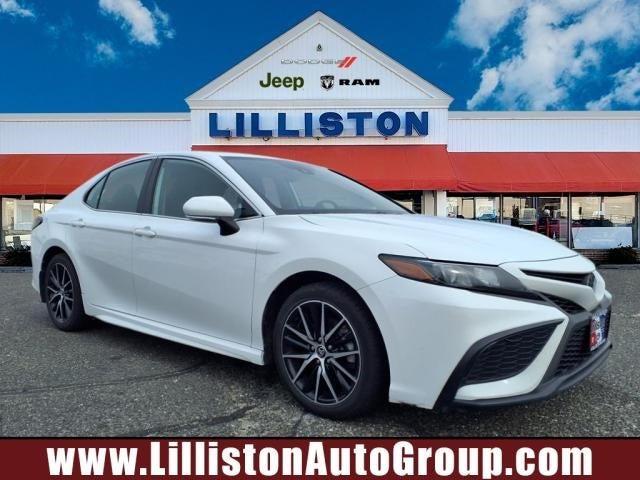 2023 Toyota Camry SE AWD
