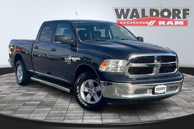 2020 RAM 1500 Classic SLT Crew Cab 4x2 64 Box