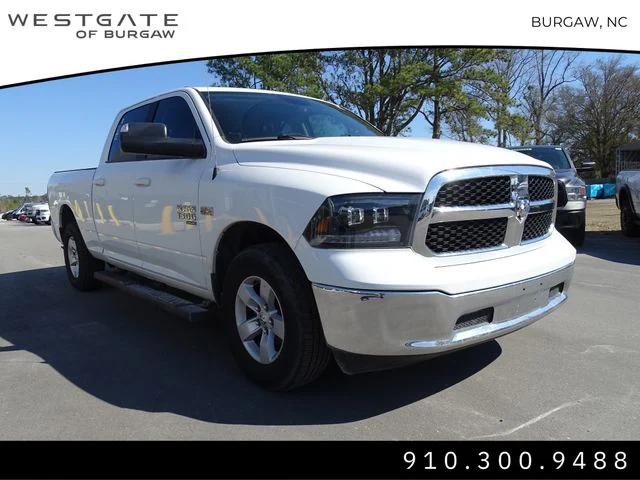 2020 RAM 1500 Classic SLT Crew Cab 4x4 64 Box