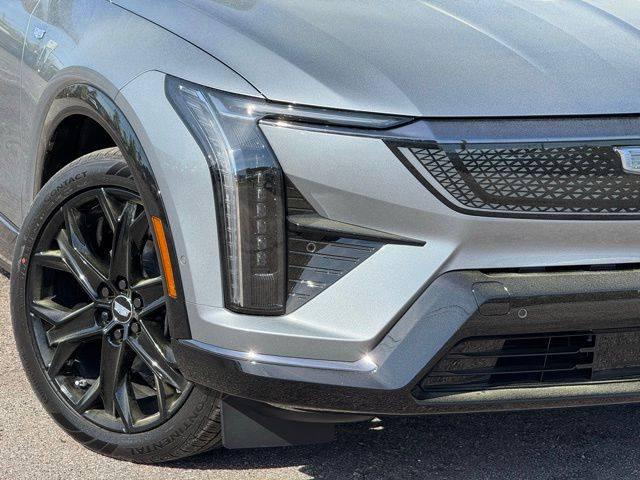 2025 Cadillac iQ Sport