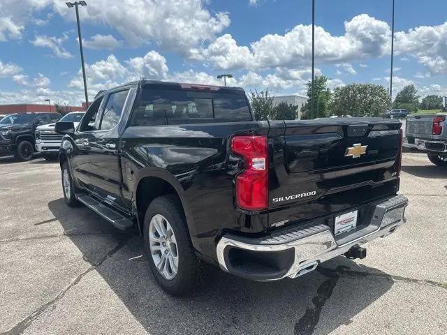 2025 Chevrolet Silverado 1500 4WD Crew Cab Short Bed LTZ