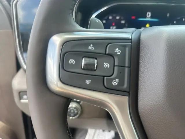 2025 Chevrolet Silverado 1500 4WD Crew Cab Short Bed LTZ