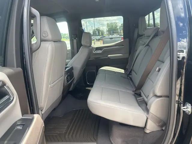 2025 Chevrolet Silverado 1500 4WD Crew Cab Short Bed LTZ