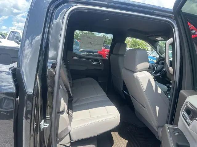2025 Chevrolet Silverado 1500 4WD Crew Cab Short Bed LTZ