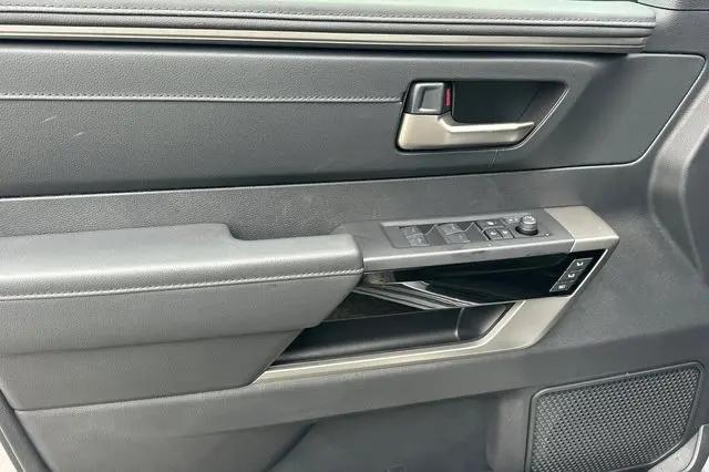 2025 Toyota Tundra Limited CrewMax 6.4' Bed
