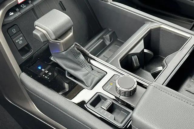 2025 Toyota Tundra Limited CrewMax 6.4' Bed