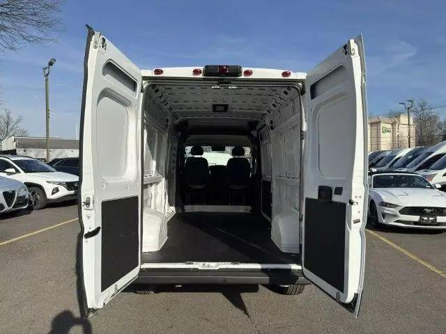 2025 Ram ProMaster 2500 Cargo Van Tradesman High Roof 159" WB w/Pass Seat