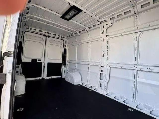 2025 Ram ProMaster 2500 Cargo Van Tradesman High Roof 159" WB w/Pass Seat