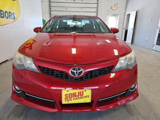 2013 Toyota Camry Unknown