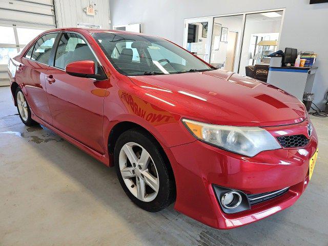 2013 Toyota Camry Unknown