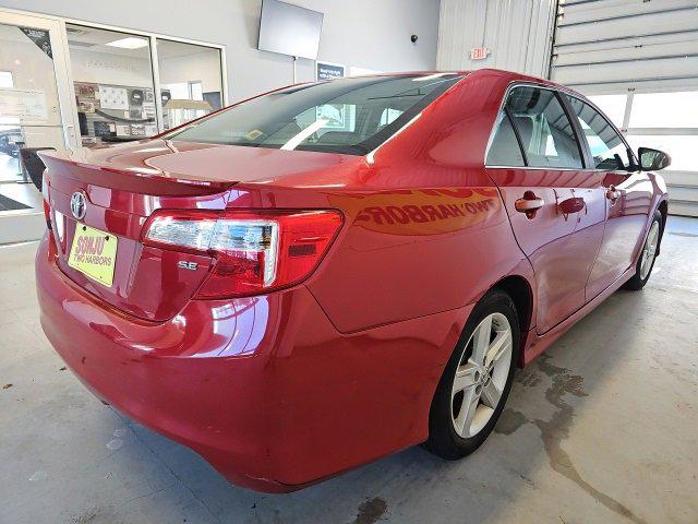 2013 Toyota Camry Unknown