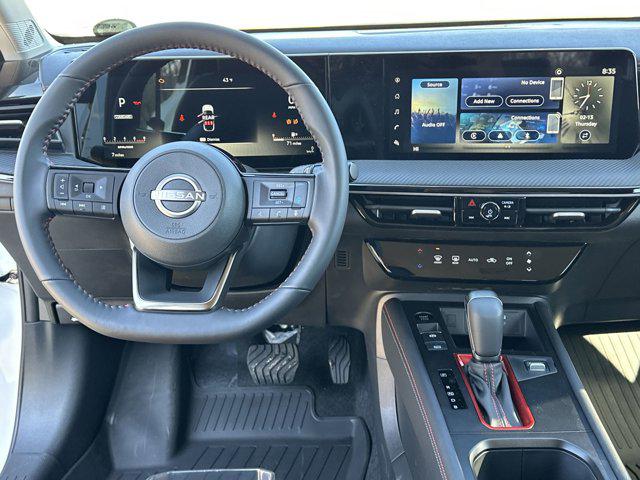 2025 Nissan Kicks SR Intelligent AWD
