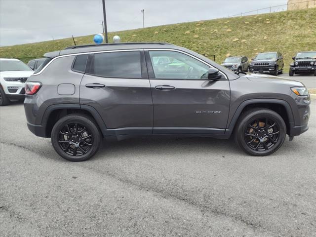 2022 Jeep Compass Latitude Lux 4x4
