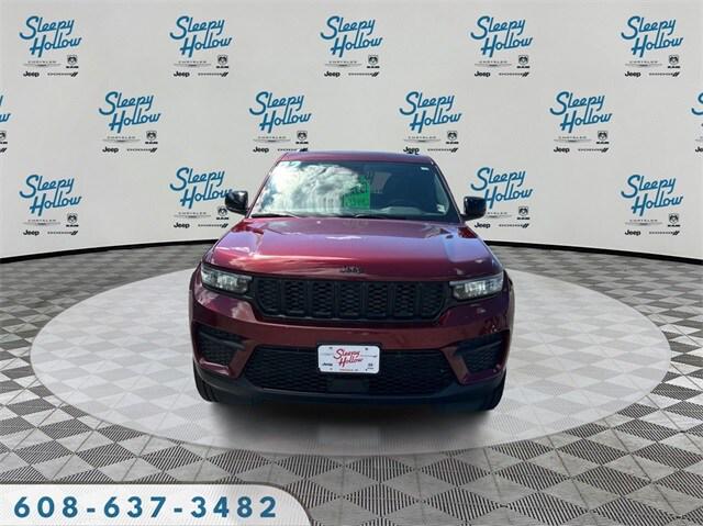 2022 Jeep Grand Cherokee Laredo