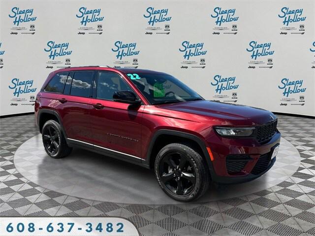 2022 Jeep Grand Cherokee Laredo