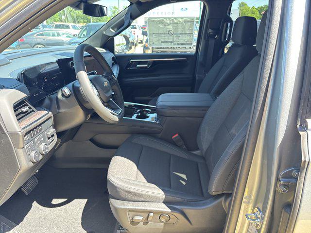 2025 Chevrolet Tahoe 4WD LS