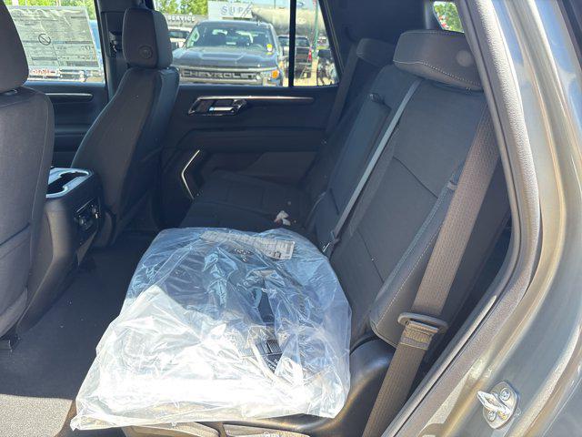 2025 Chevrolet Tahoe 4WD LS