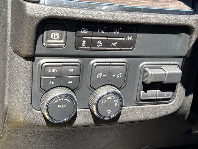 2025 Chevrolet Tahoe 4WD LS
