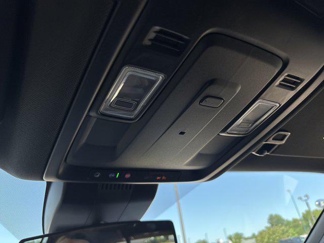2025 Chevrolet Tahoe 4WD LS