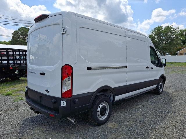 2025 Ford Transit Cargo Van T-250 148 Med Rf 9070 GVWR RWD