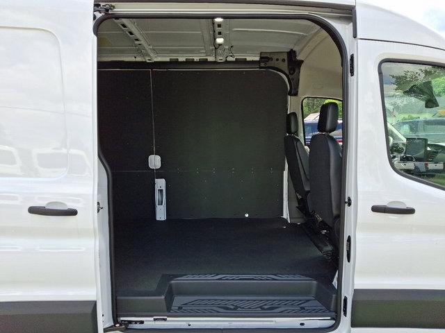 2025 Ford Transit Cargo Van T-250 148 Med Rf 9070 GVWR RWD