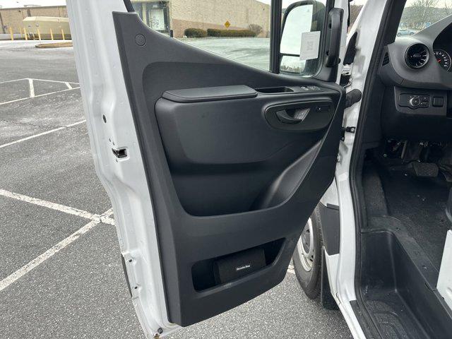 2024 Mercedes-Benz Sprinter 2500 Standard Roof 4-Cyl Diesel