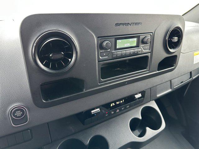 2024 Mercedes-Benz Sprinter 2500 Standard Roof 4-Cyl Diesel