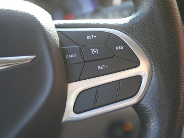 2020 Chrysler Voyager LXI