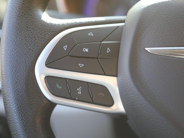 2020 Chrysler Voyager LXI