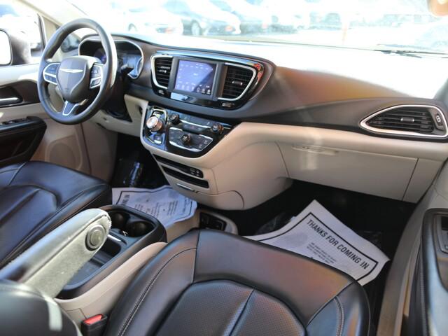 2020 Chrysler Voyager LXI