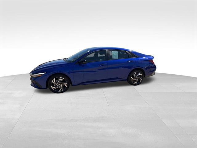2025 Hyundai Elantra Hybrid SEL Sport