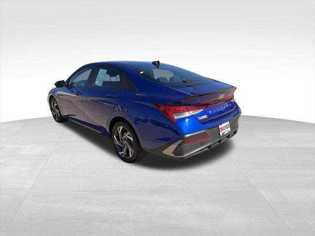 2025 Hyundai Elantra Hybrid SEL Sport
