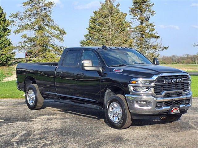 2025 RAM Ram 2500 RAM 2500 TRADESMAN CREW CAB 4X4 8 BOX